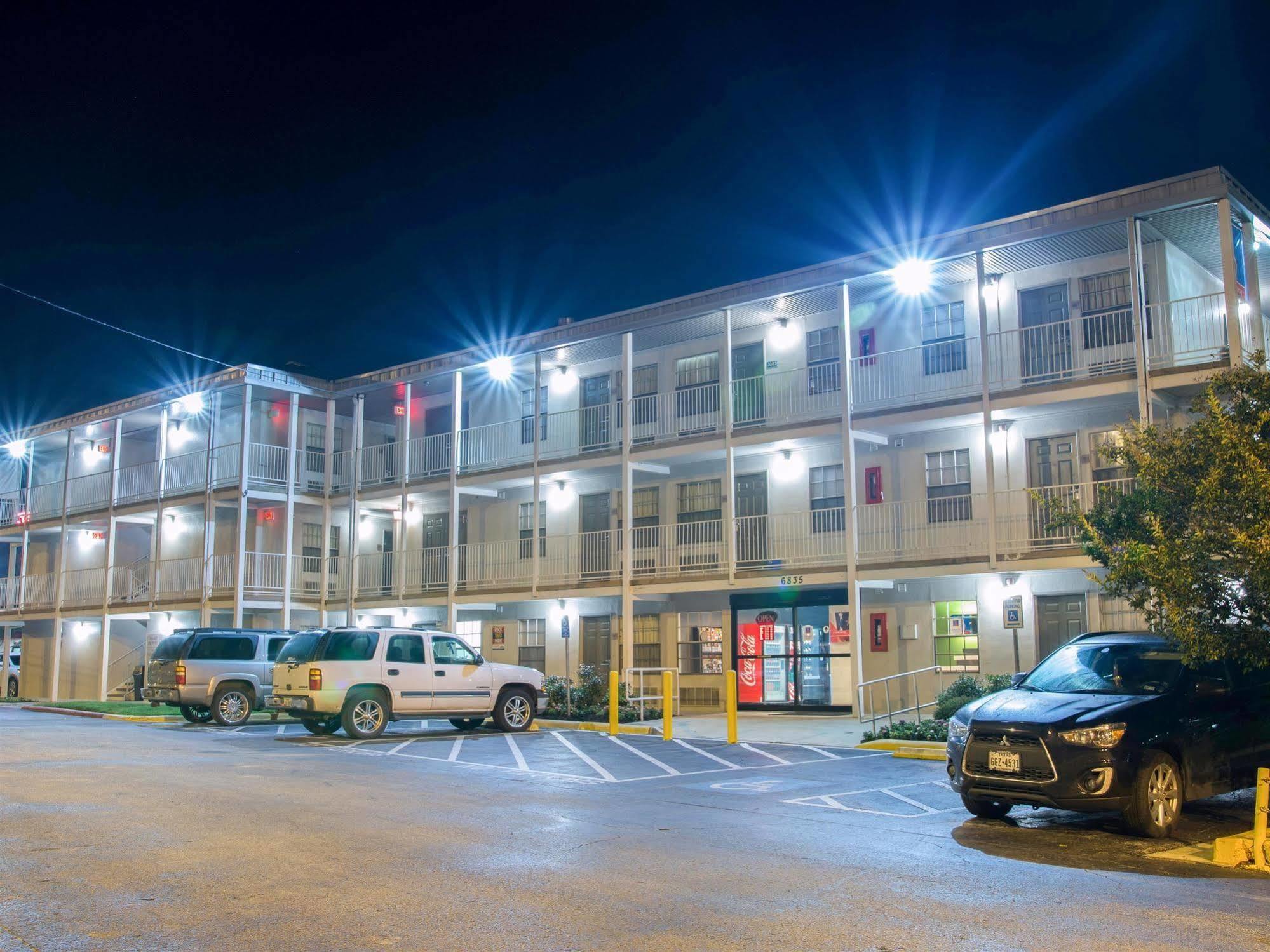 Studio 6-San Antonio, Tx - Lackland Afb Екстер'єр фото