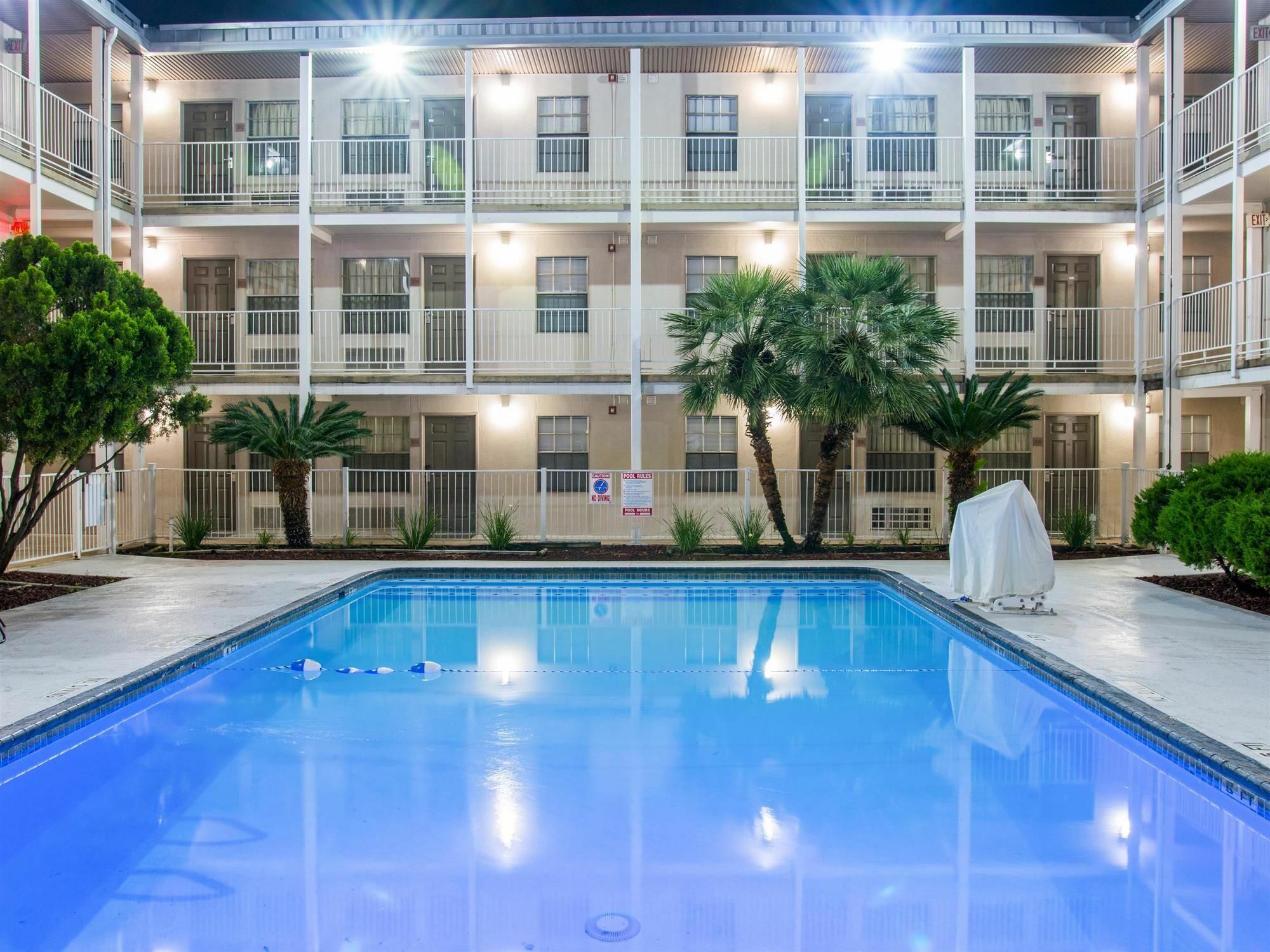 Studio 6-San Antonio, Tx - Lackland Afb Екстер'єр фото